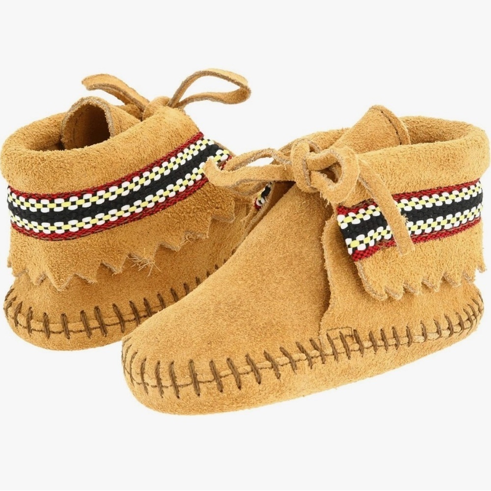 NEW Minnetonka Moccasins with Embroidered Detailing Leather Suede Braided Bootie
